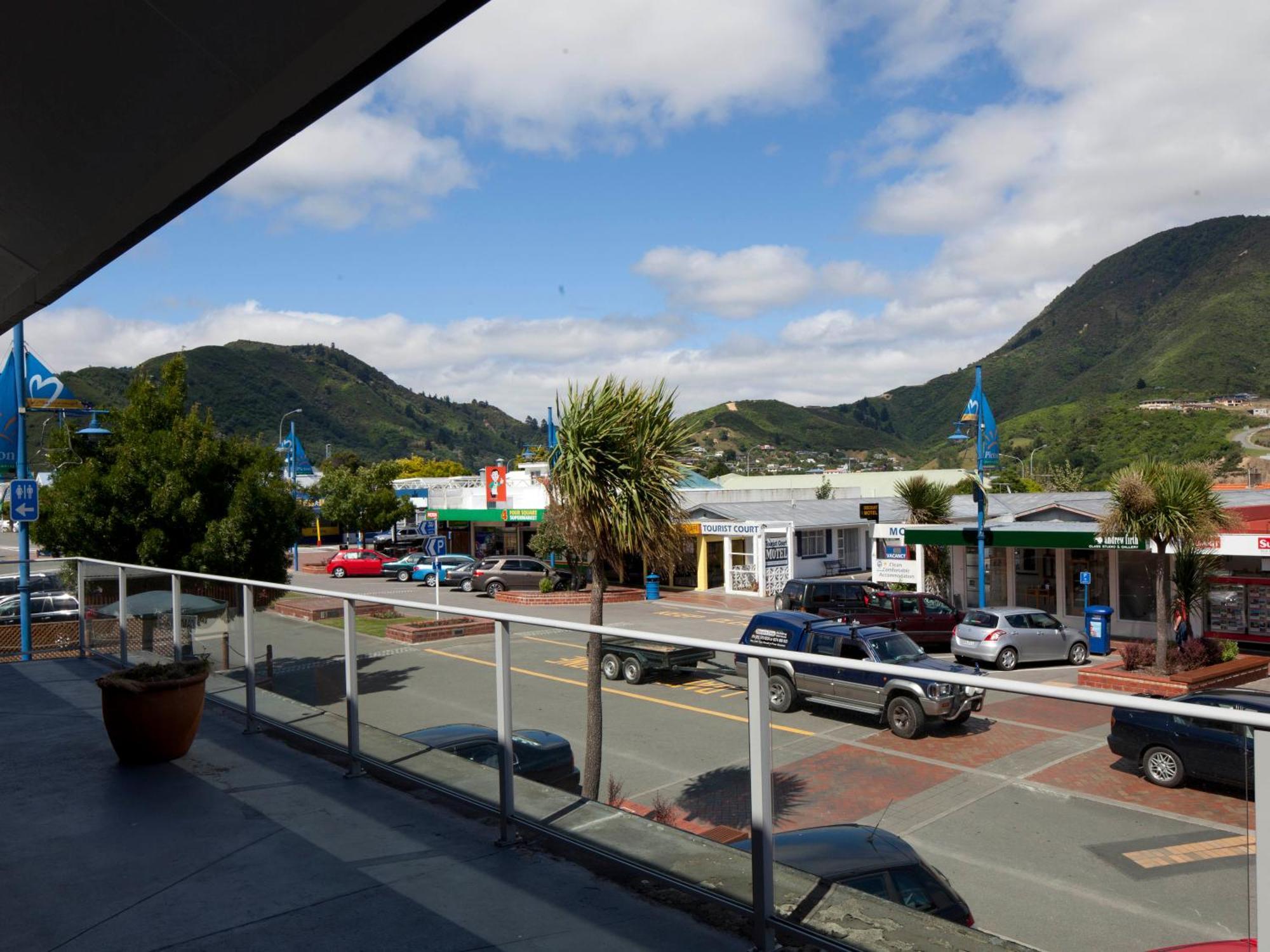 Picton Accommodation Gateway Motel Bagian luar foto