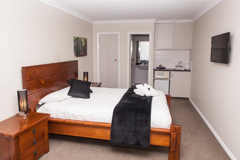 Picton Accommodation Gateway Motel Bagian luar foto