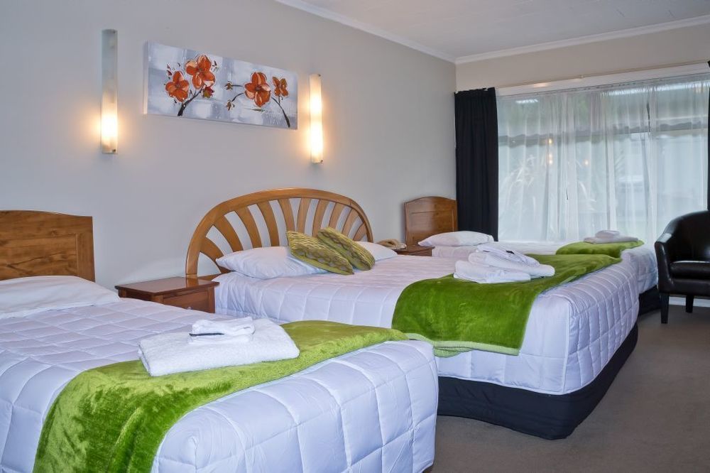 Picton Accommodation Gateway Motel Bagian luar foto
