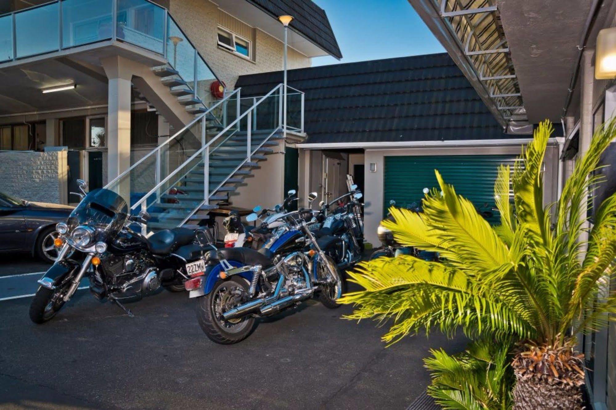 Picton Accommodation Gateway Motel Bagian luar foto