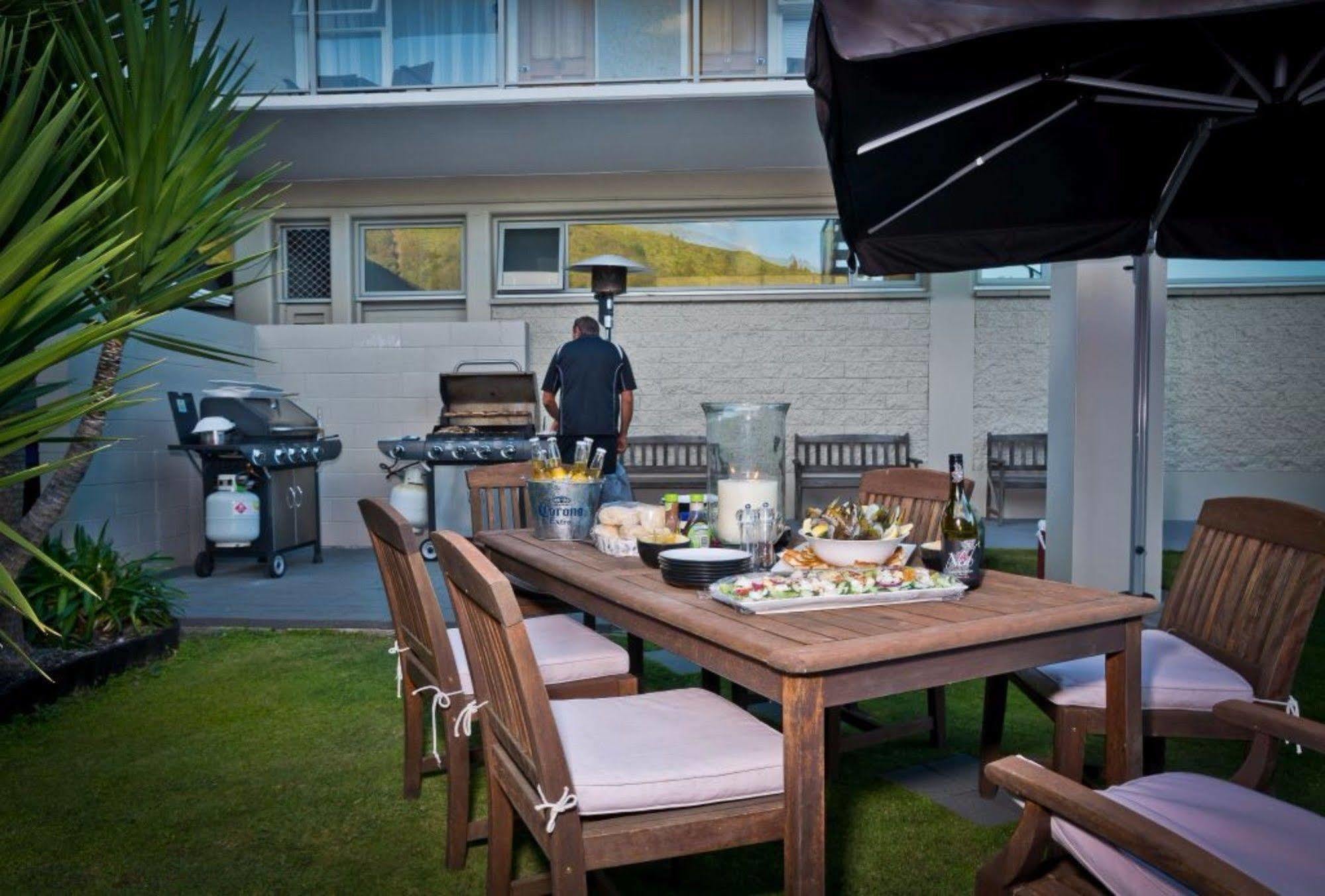 Picton Accommodation Gateway Motel Bagian luar foto